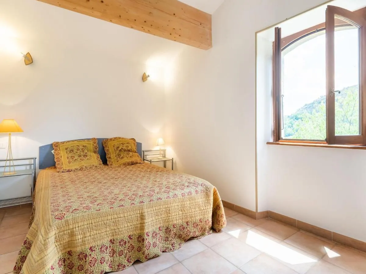 Peaceful Holiday Home With Pool In Les Assions France