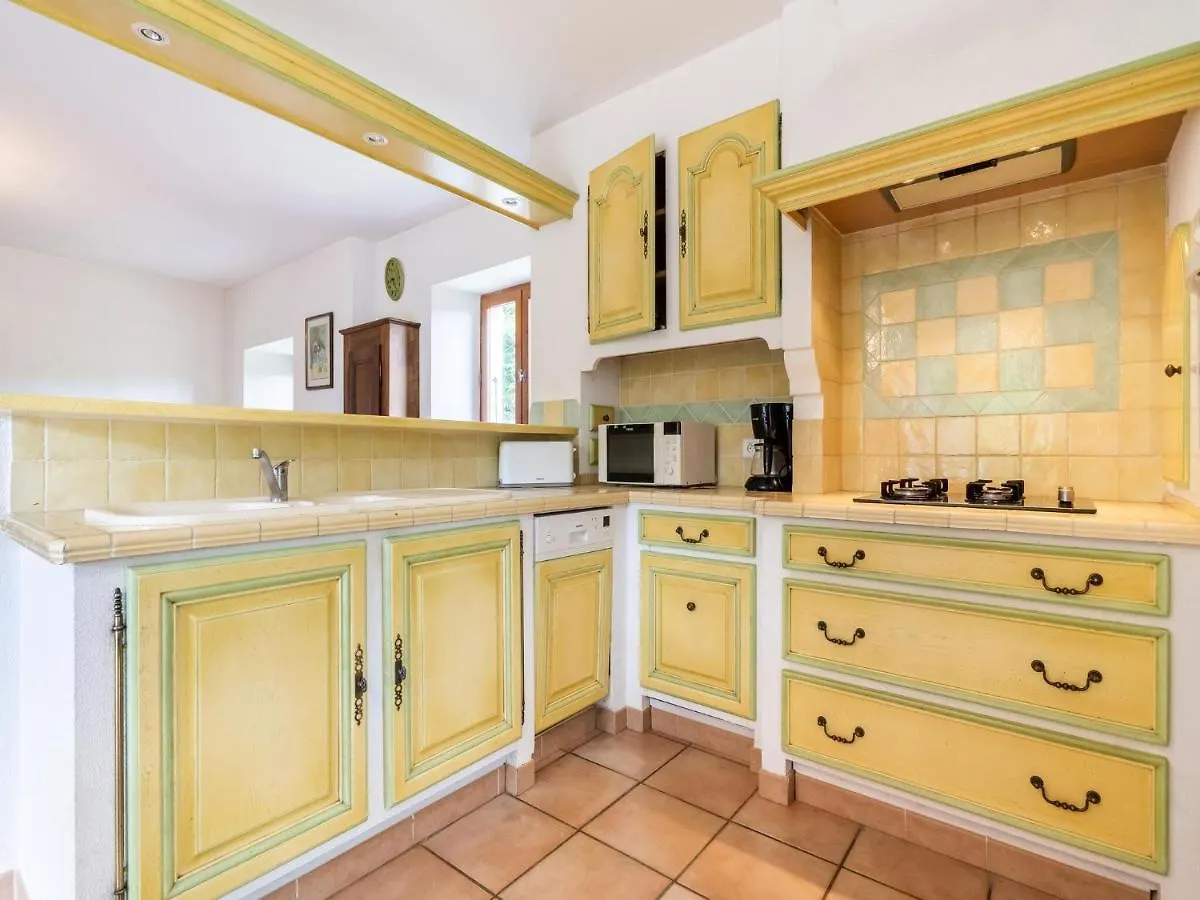 Peaceful Holiday Home With Pool In Les Assions France